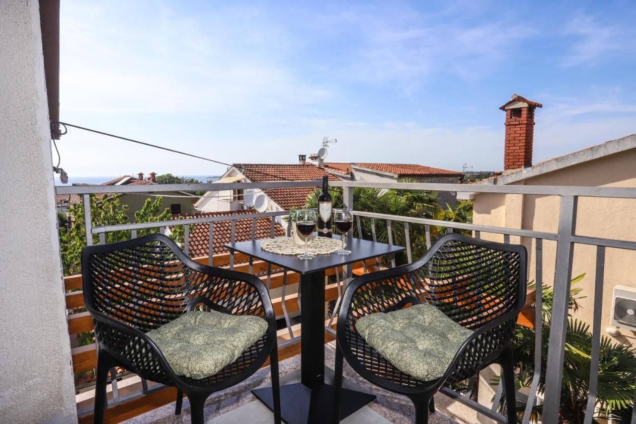 Apartments Residence Radovan 1 Πόρετς Εξωτερικό φωτογραφία