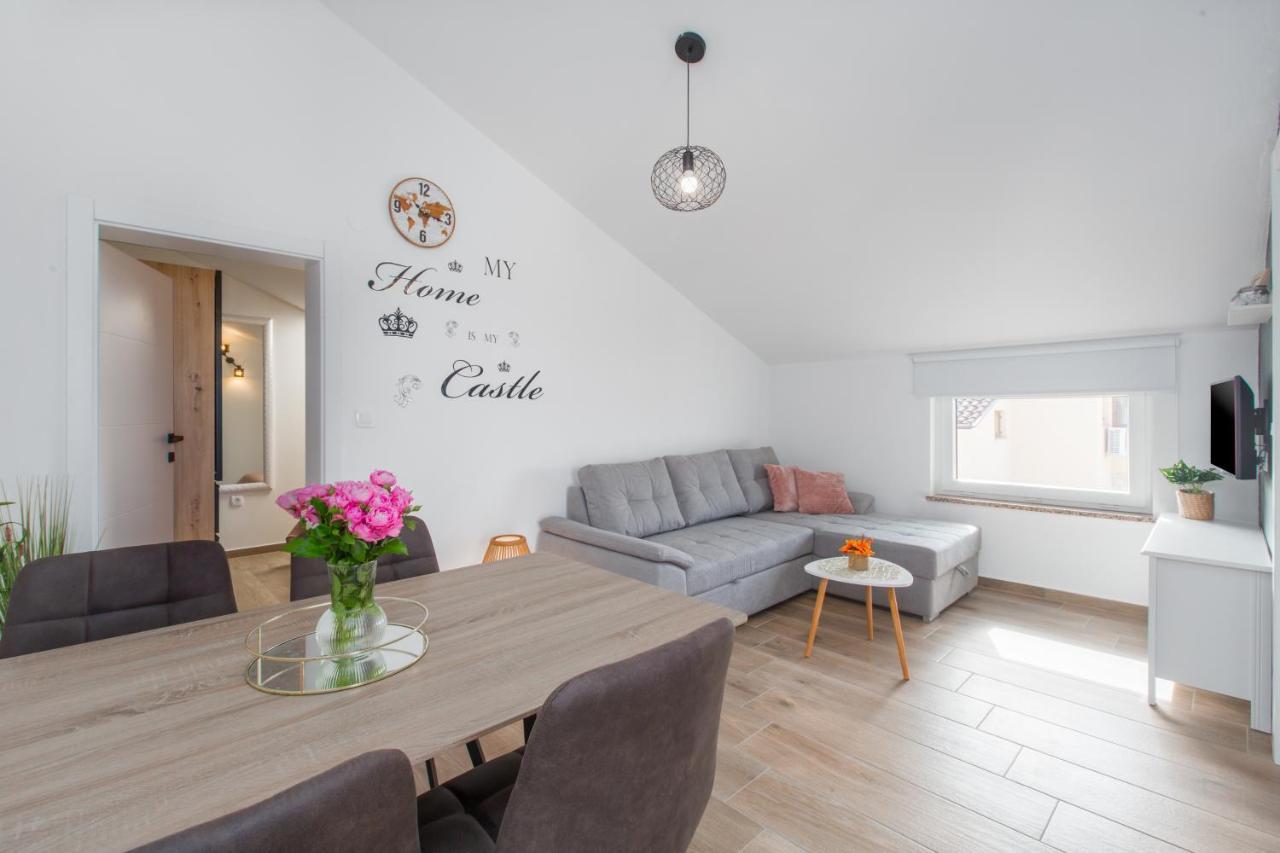 Apartments Residence Radovan 1 Πόρετς Εξωτερικό φωτογραφία