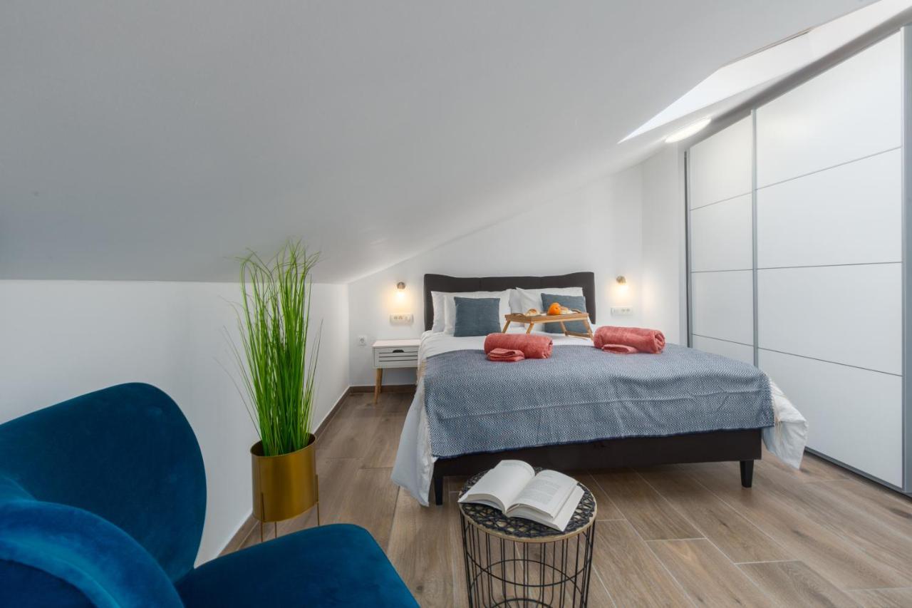 Apartments Residence Radovan 1 Πόρετς Εξωτερικό φωτογραφία