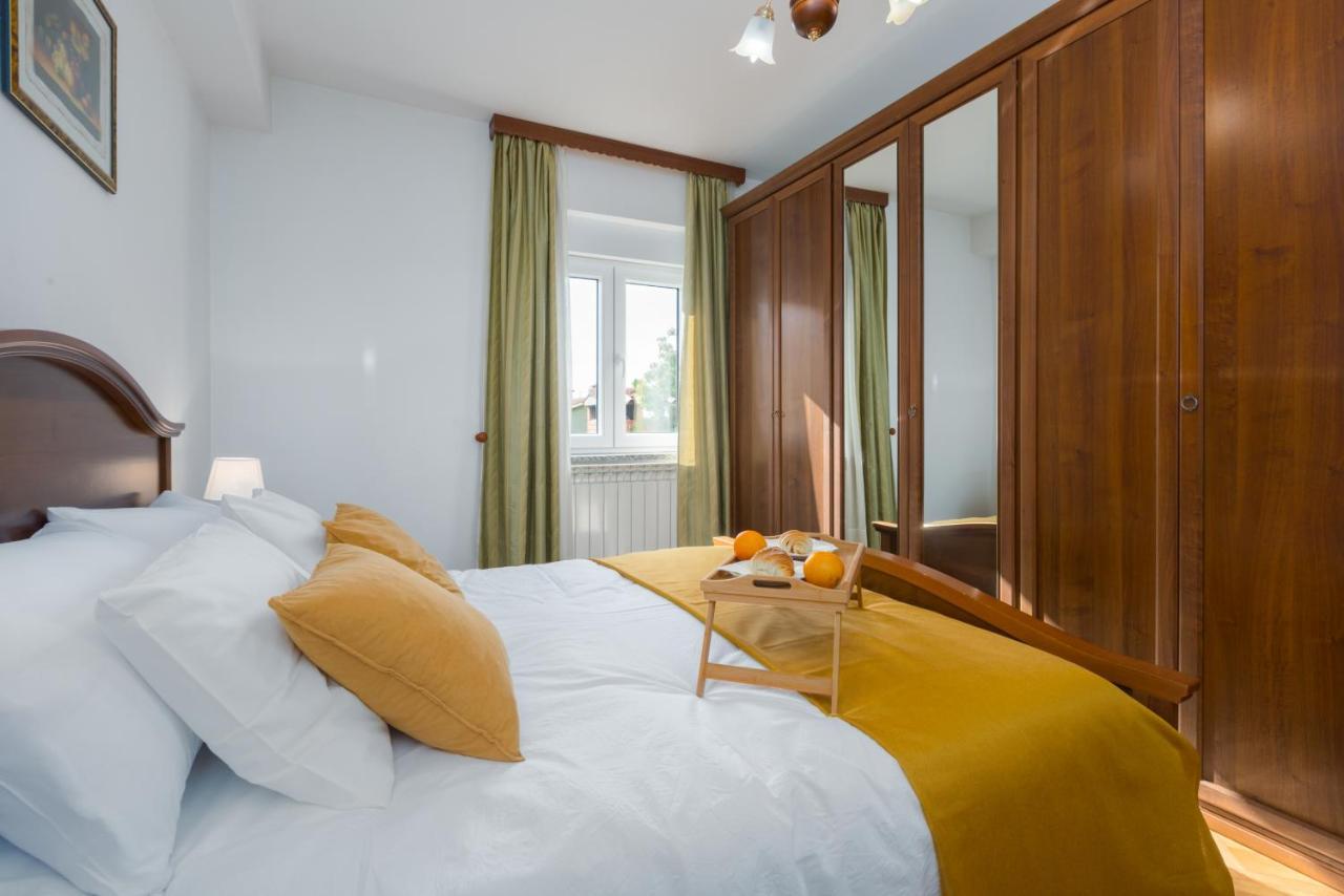 Apartments Residence Radovan 1 Πόρετς Εξωτερικό φωτογραφία