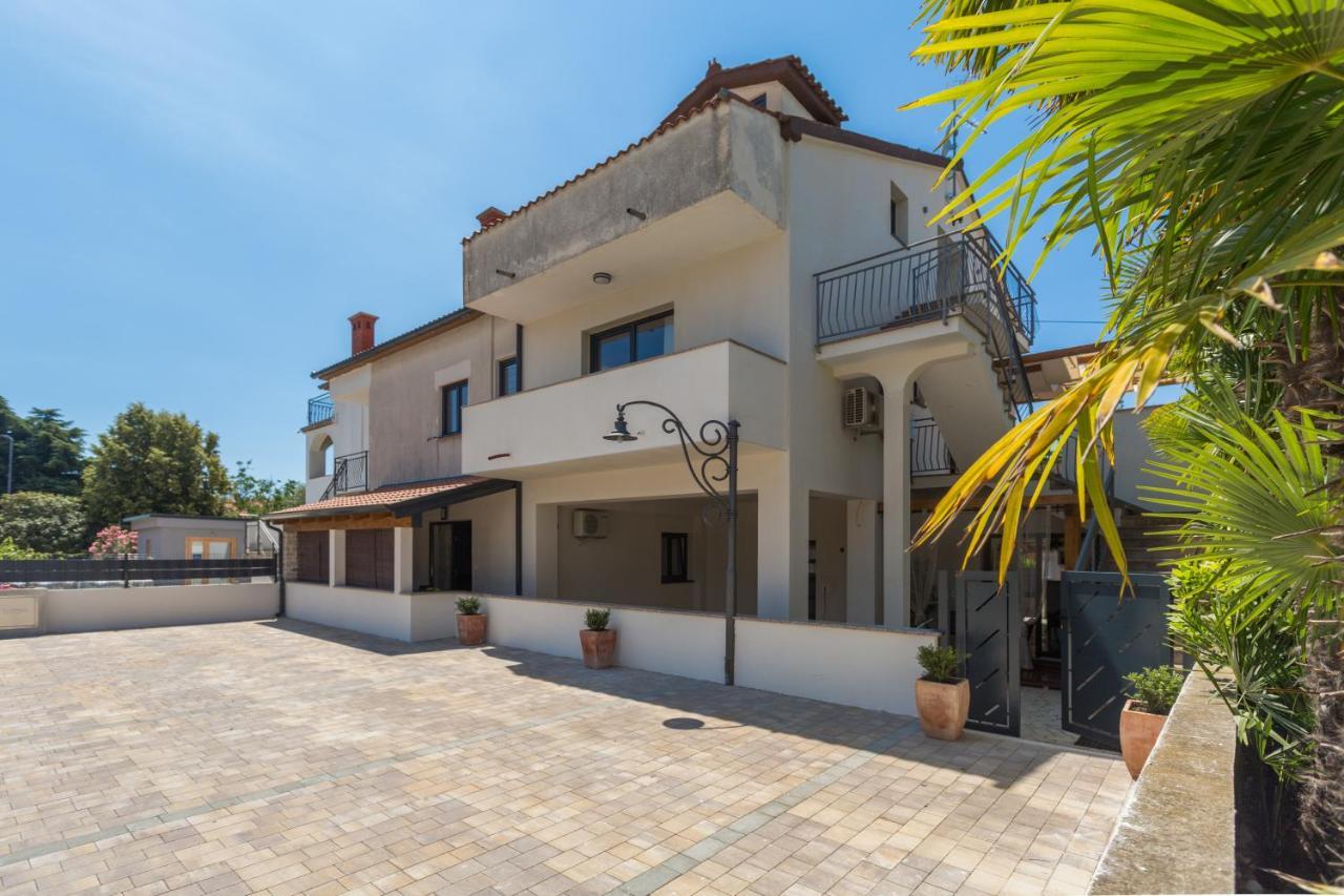 Apartments Residence Radovan 1 Πόρετς Εξωτερικό φωτογραφία